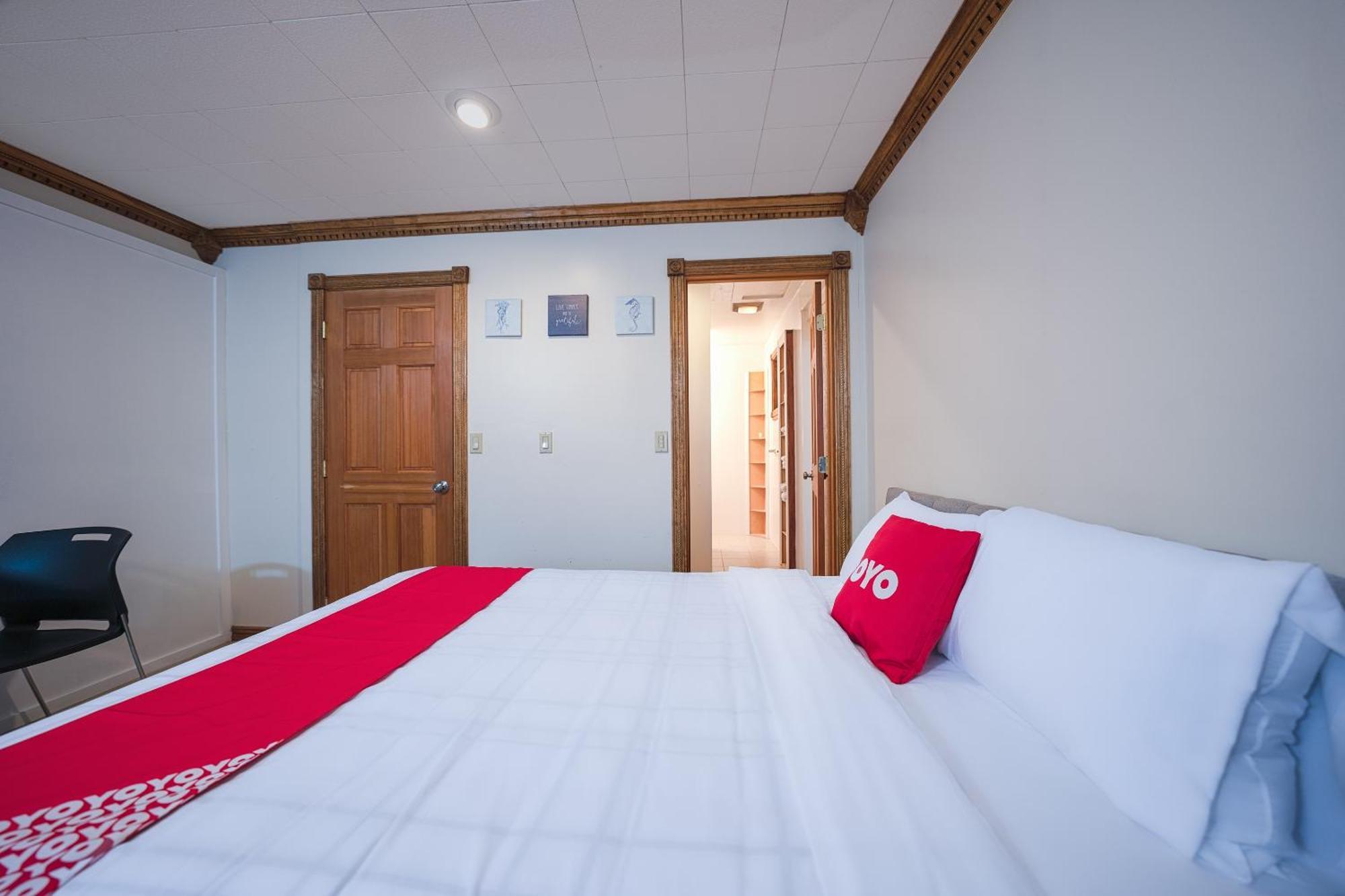 Oyo Hotel Portland Or Near Airport Gresham Exteriör bild