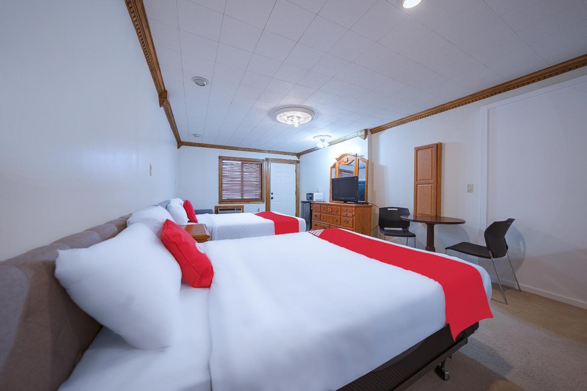 Oyo Hotel Portland Or Near Airport Gresham Exteriör bild