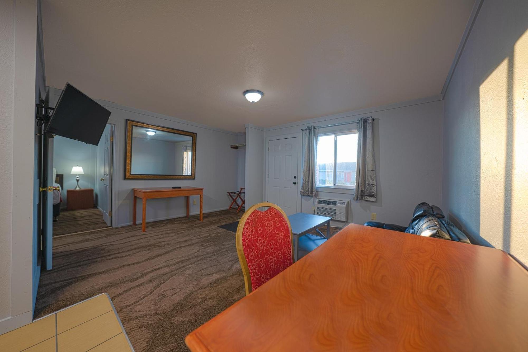 Oyo Hotel Portland Or Near Airport Gresham Exteriör bild
