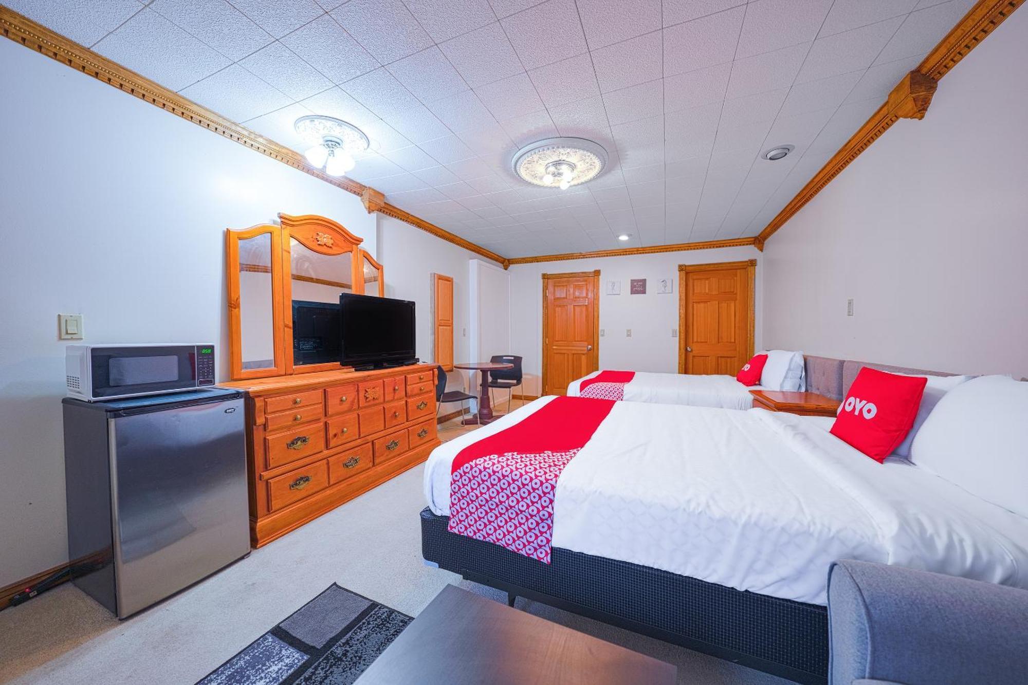 Oyo Hotel Portland Or Near Airport Gresham Exteriör bild